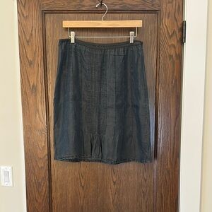 Nic & Zoe Dark Denim Skirt - Women's 10
